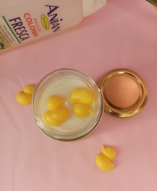 Vela aromática - Baby Essence (+/-30h)